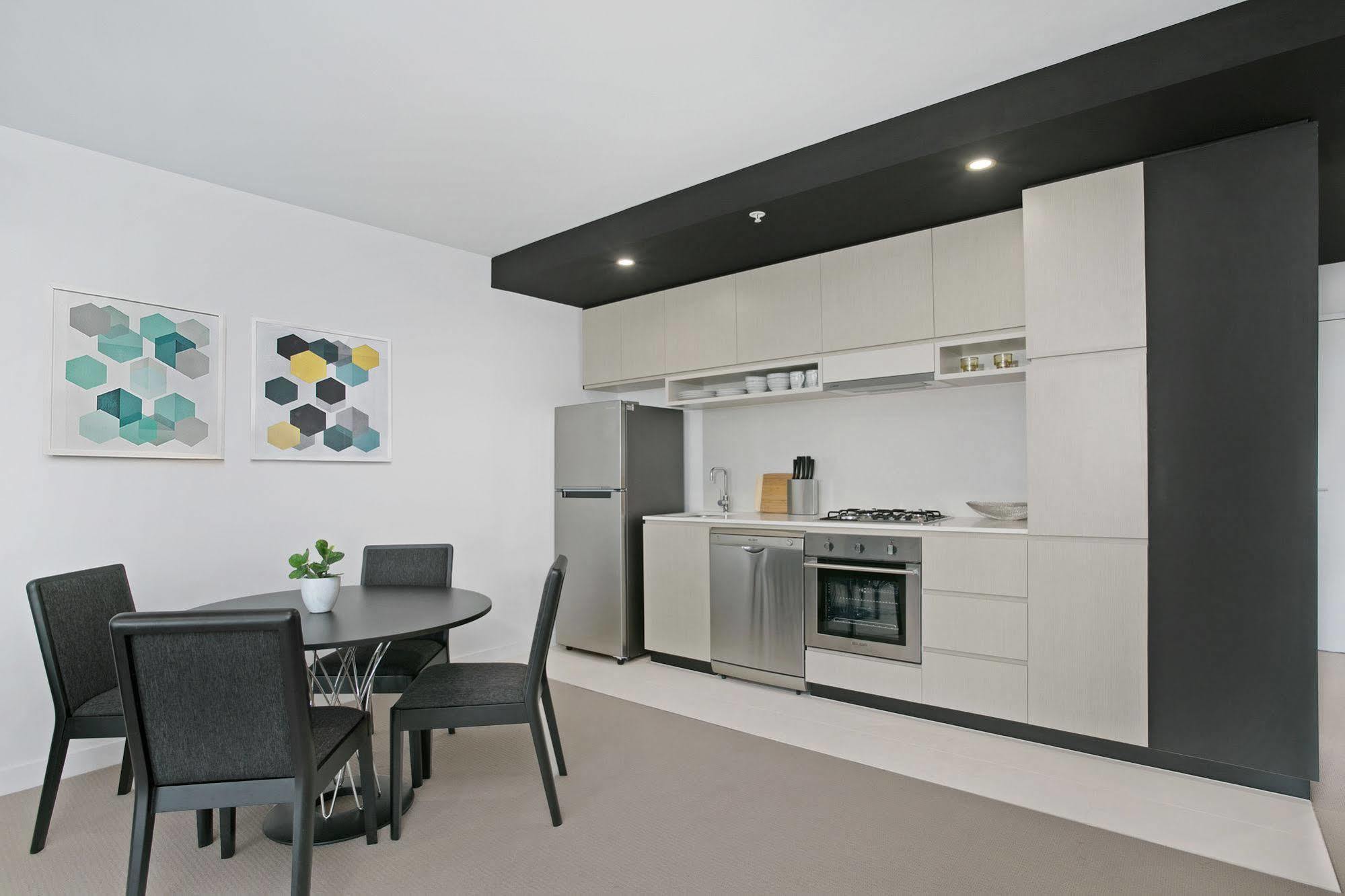 Clayton Serviced Apartments Exterior photo